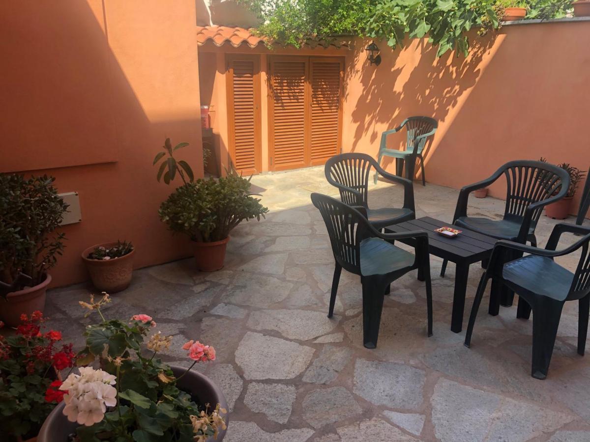 La Maison De Gioel Olbia Luaran gambar